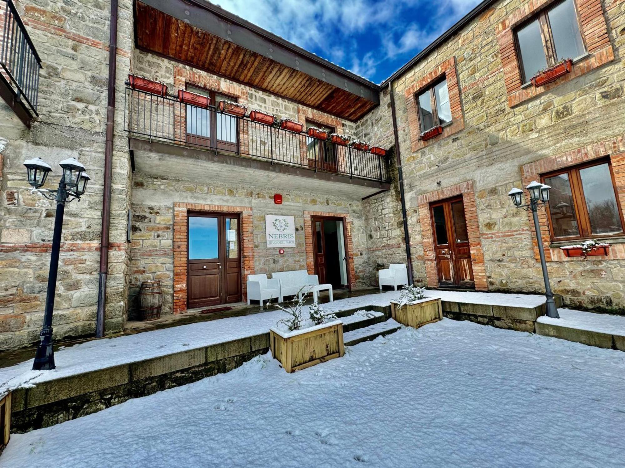 Отель Nebris - Rifugio Del Parco San Fratello Экстерьер фото